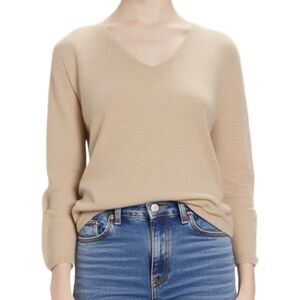 In Cashmere Long Sleeve V Neck Pullover in Classic Beige Size Small